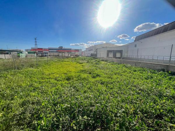 Terreno en calle Riu Xúquer, 54