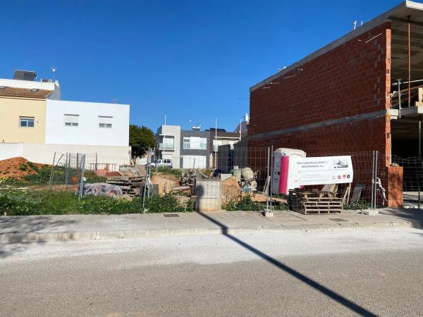 Terreno en calle de Vicenta Gomar Comare, 30