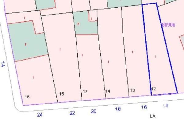 Terreno en calle de la Malva-rosa