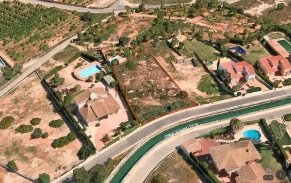 Terreno en Urbanització Tancat de l'Alter