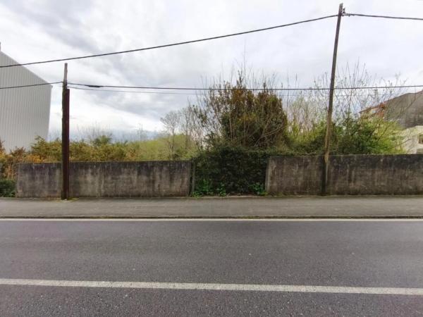 Terreno en avenida Santiago