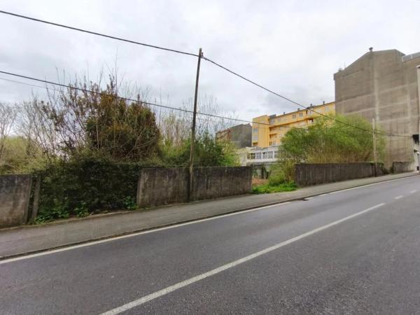 Terreno en avenida Santiago