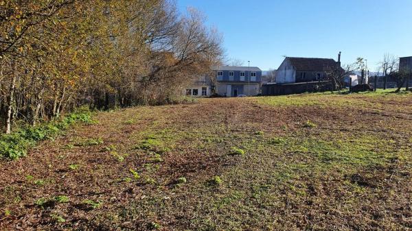 Terreno en camino Ouzande