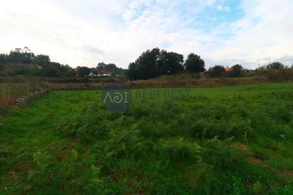 Terreno en Lugar Os Muros