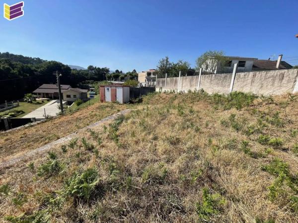 Terreno en calle Lugar a Fonte,tui