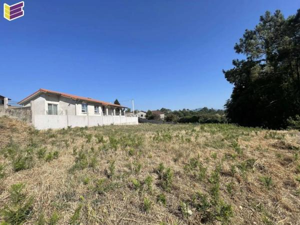 Terreno en calle Lugar a Fonte,tui