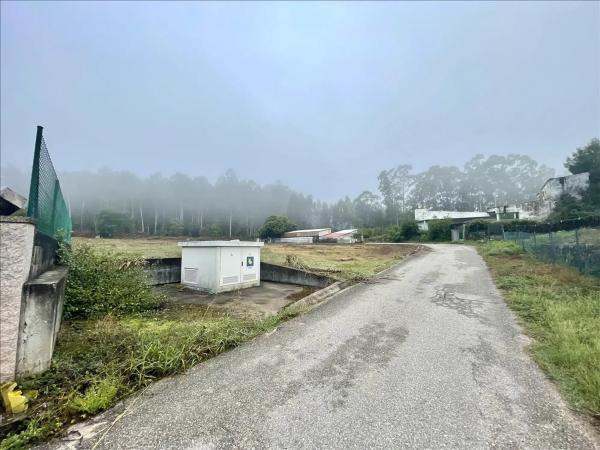 Terreno en Lugar o Monte, 12