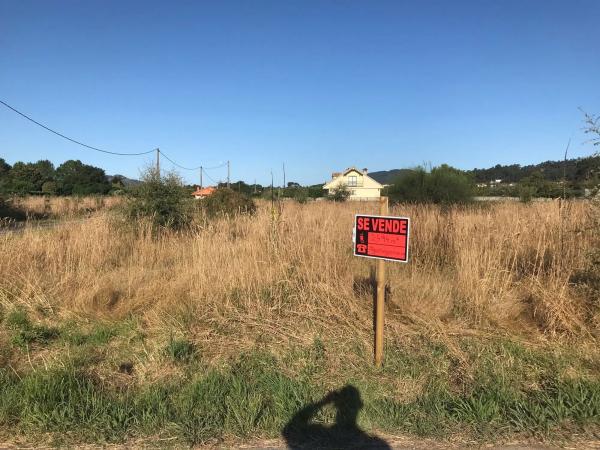 Terreno en travesía 1ª Pasadoiro s/n