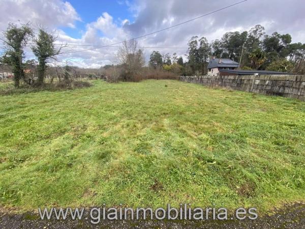 Terreno en calle Baldranes