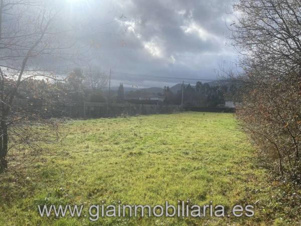 Terreno en calle Baldranes