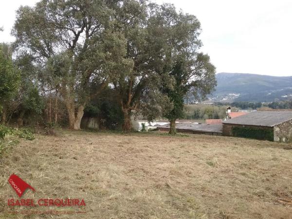 Terreno en Lugar o Monte Real, 3
