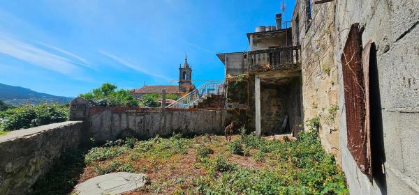 Terreno en calle Palláns