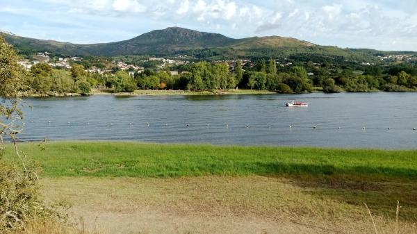 Terreno en fontela s/n