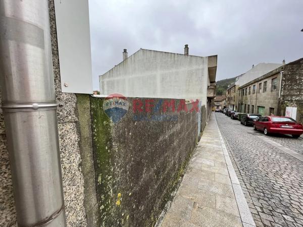 Terreno en Mariano Ordoñez, 12