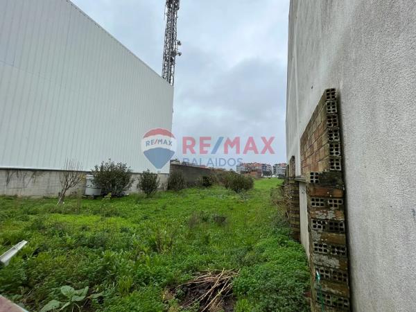 Terreno en Mariano Ordoñez, 12