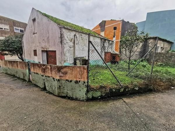 Terreno en calle Largo, 14