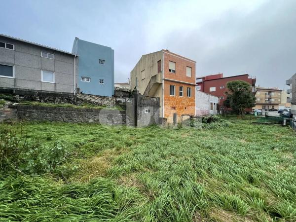 Terreno en calle o Rosal
