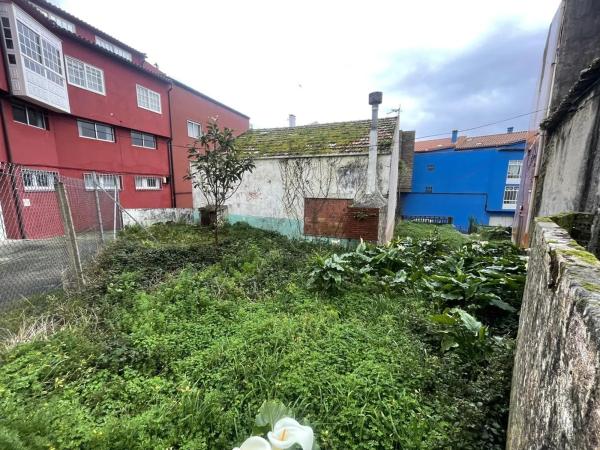 Terreno en calle o Rosal