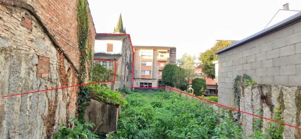 Terreno en avenida Pedro Mateo Sagasta, 38