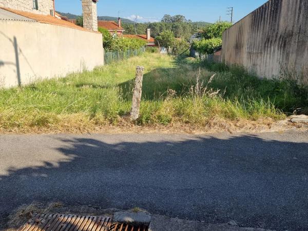 Terreno en o cruceiro s/n