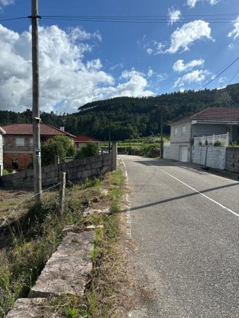 Terreno en calle a Igrexa s/n