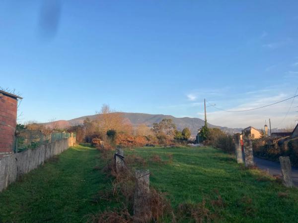 Terreno en carretera Poenteareas as Neves, km 6