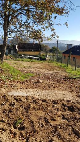 Terreno en Lugar a Igrexia, 3