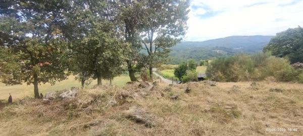 Terreno en Loureiros-Os Peixuntos