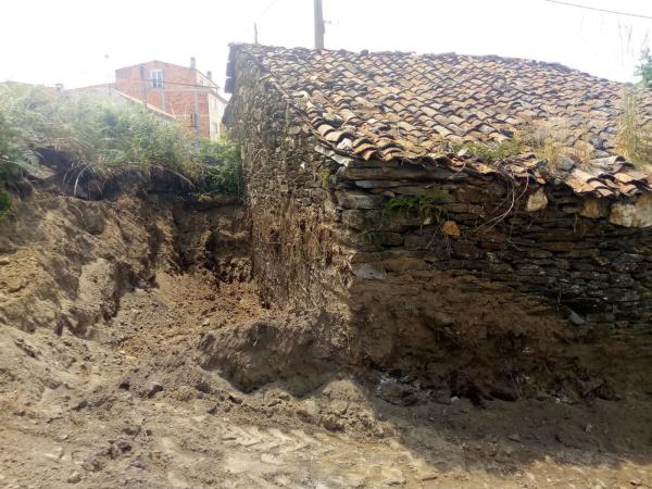 Terreno en reguengo Botos, 9