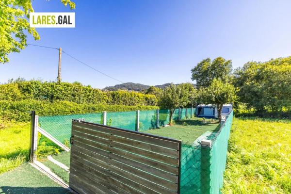 Terreno en calle Curres Alada