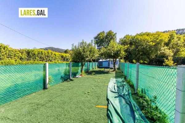 Terreno en calle Curres Alada