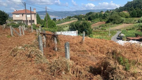 Terreno en Lugar o Outeiro