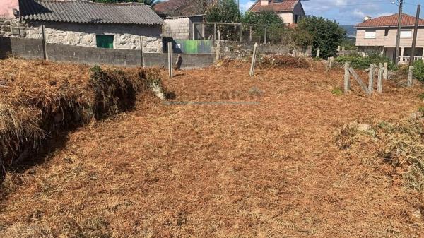 Terreno en Lugar o Outeiro