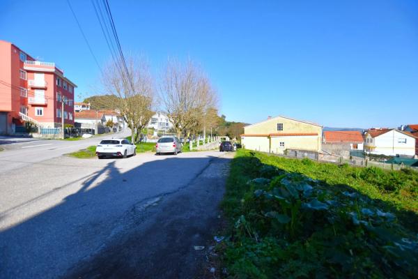 Terreno en avenida de Pontevedra