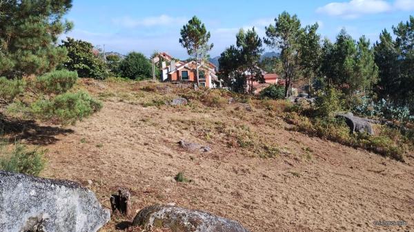 Terreno en calle dos Moscallos, 2