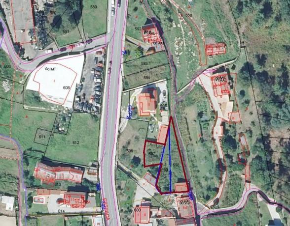 Terreno en calle Reibón