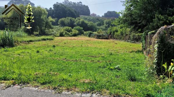Terreno en calle Ameixoada