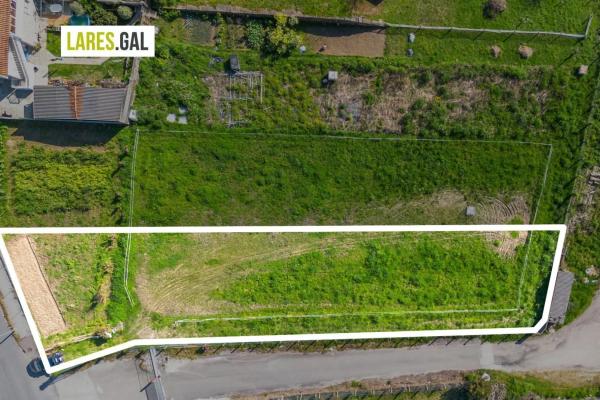 Terreno en calle da Retirosa