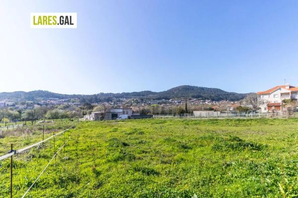 Terreno en calle da Retirosa