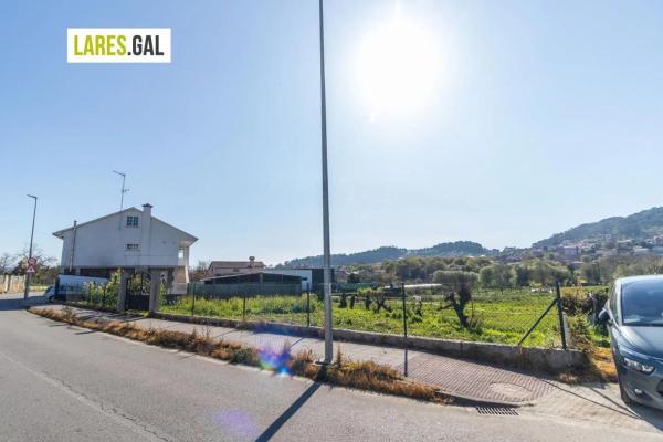 Terreno en calle da Retirosa