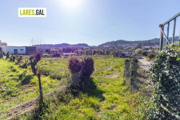 Terreno en calle da Retirosa