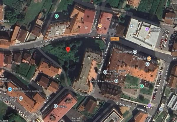 Terreno en avenida de Lugo, 10