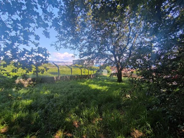 Terreno en calle Cimadevila s/n