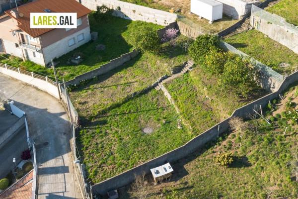 Terreno en Barrio Lg. o Broullón