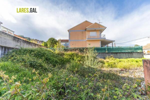 Terreno en calle Paraiso