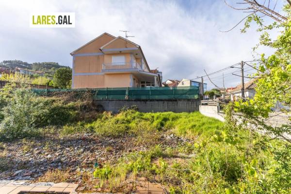 Terreno en calle Paraiso