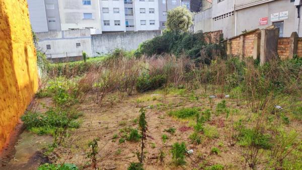 Terreno en calle de Eduardo Vicenti, 43