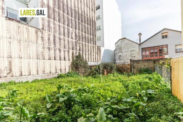 Terreno en avenida de Vigo