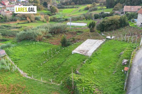 Terreno en calle das Latas