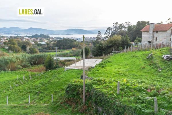Terreno en calle das Latas